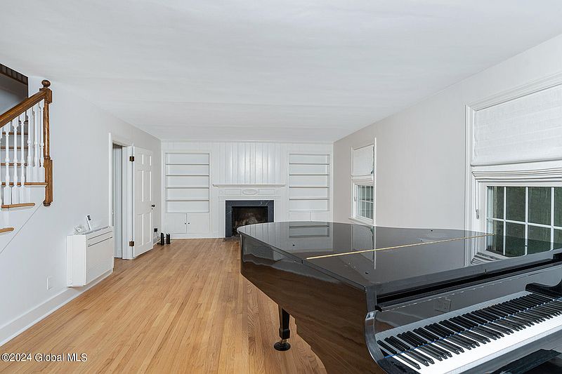 3rd image of 100 Lenox Avenue