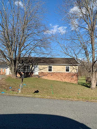 236 Somerset Dr Photo 1