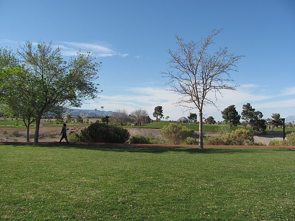 2nd image of 8520 Summer Vista Ave
