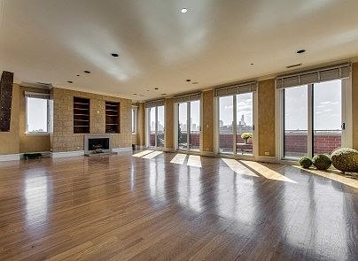 4th image of 1155 W Armitage Ave APT 605