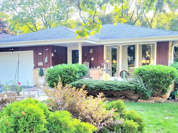 761 North 113th STREET, Wauwatosa, WI 53226