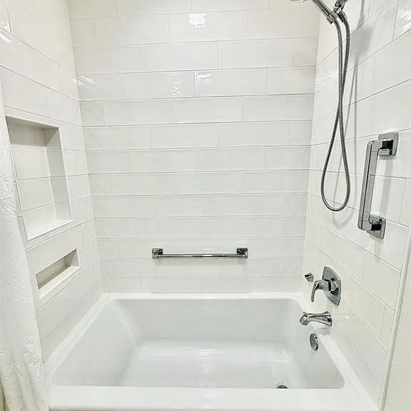 495 Yorktown Ln — Photo 20