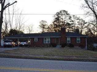131 S Tusten St, Elberton, GA 30635