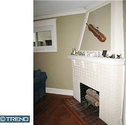 4th image of 432 W Mount Airy Ave