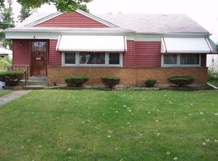 435 Granville Ave, Bellwood, IL