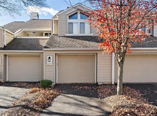 627 Highview Circle Dr, Ballwin, MO 63021