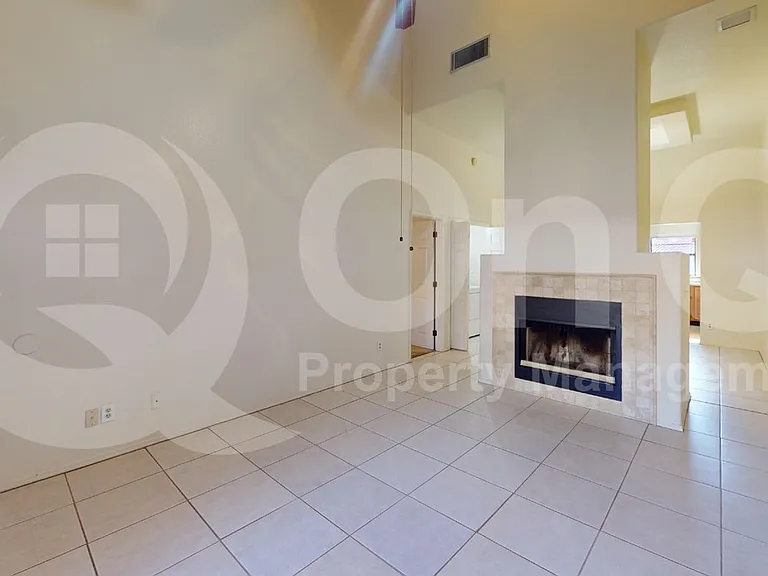 5434 N Via Del Arbolito — Photo 14