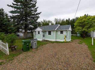1510 E 63rd St, Edson, AB T7E1S2