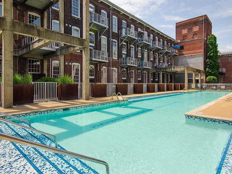 1400 Rosa L Parks Blvd #105 — Photo 40