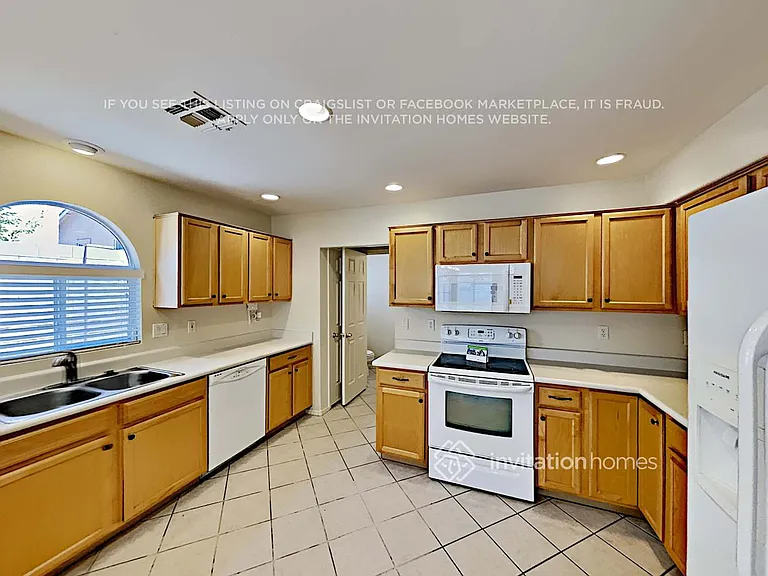 6702 E Rollins St — Photo 6