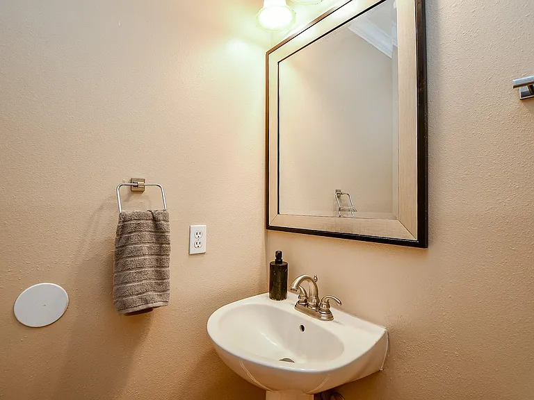 11707 Turtle Lake Dr — Photo 10