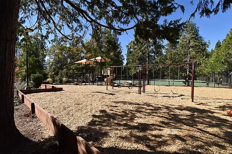 2 bed, $1,850 — Photo 2