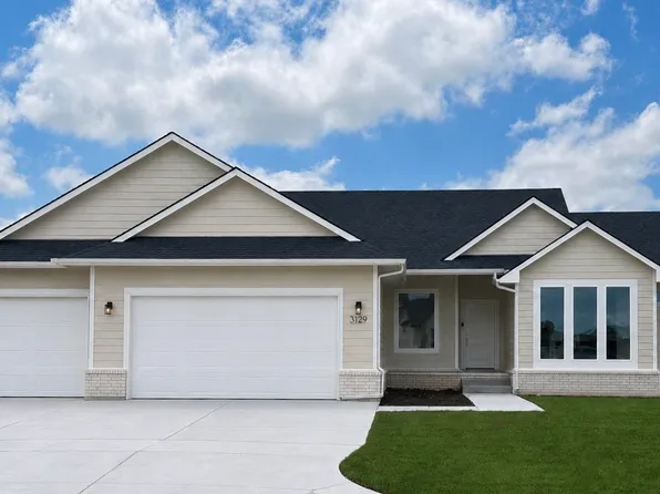 3129 N Pine Grove Cir, Wichita, KS 67205