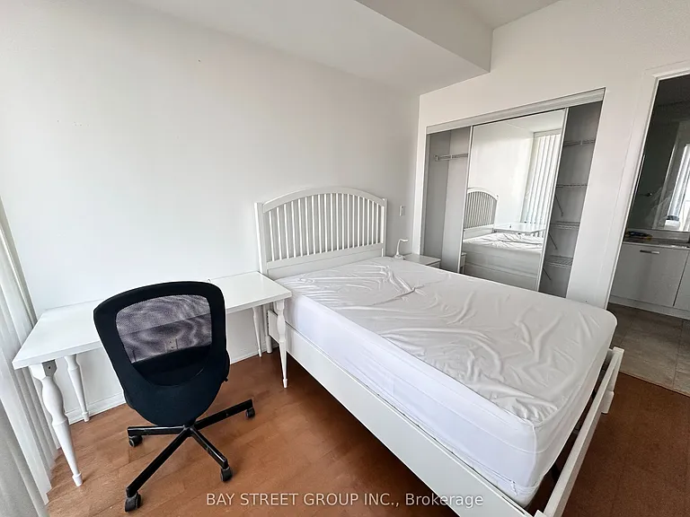 832 Bay St W #3602 — Photo 6