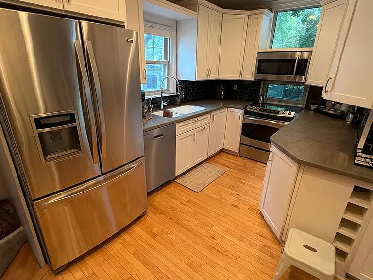 223 Hillside Ave — Photo 9