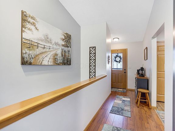 5th image of 355 Wrens Cross Ln