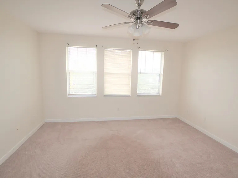 690 Amador Ln #2 — Photo 29