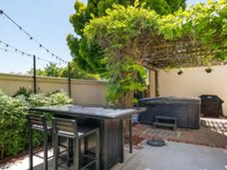 34 Woodbridge Way — Photo 30