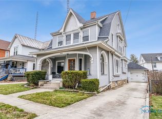 52 Hall St, Tiffin, OH 44883