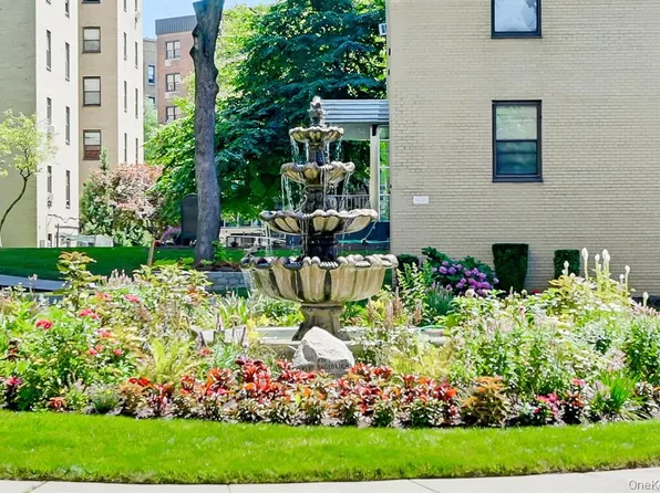 3 Fordham Hill Oval image 29 of 29