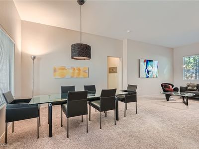 10800 Heritage Hills Dr, Las Vegas, NV, 89134