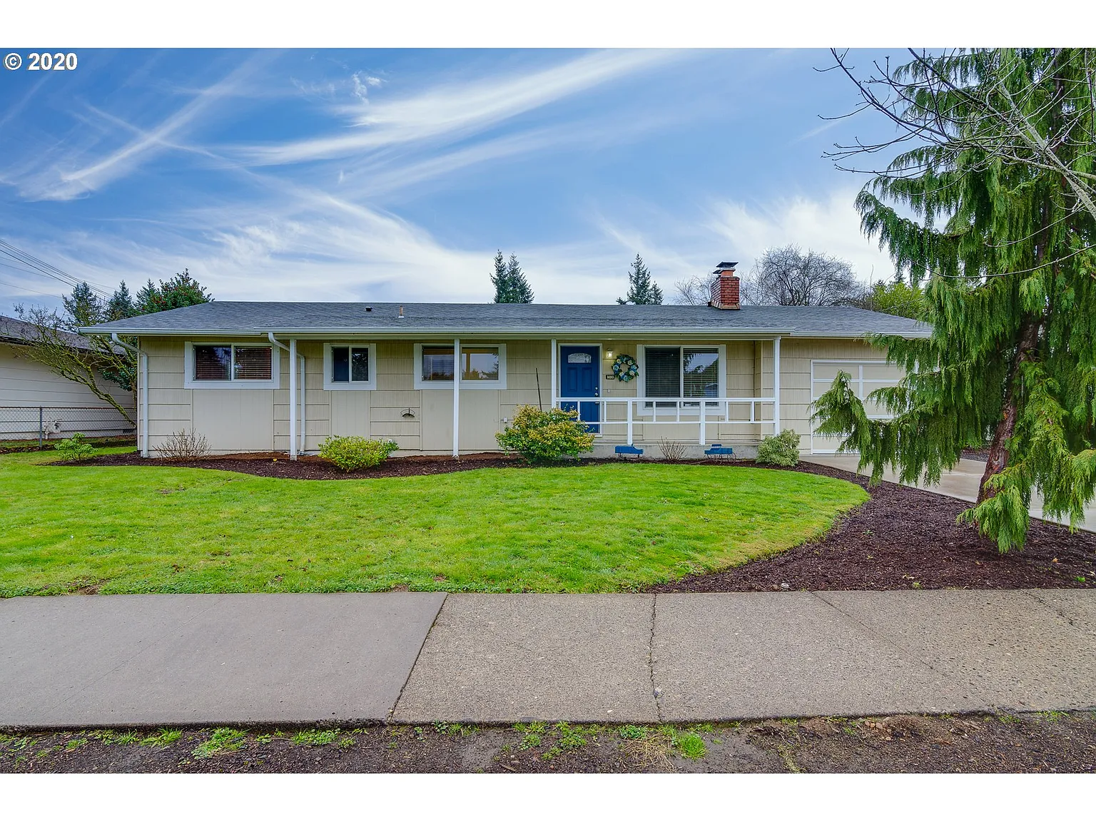 16110 SE Clay St photo 1