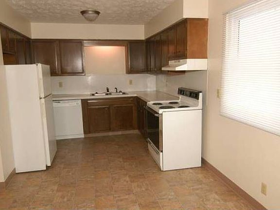 Kitchen/Breakfast Nook