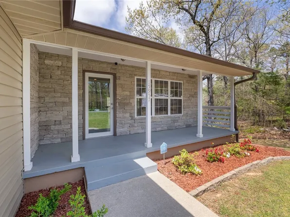15957 Hickory Dr, Rogers, AR 72756