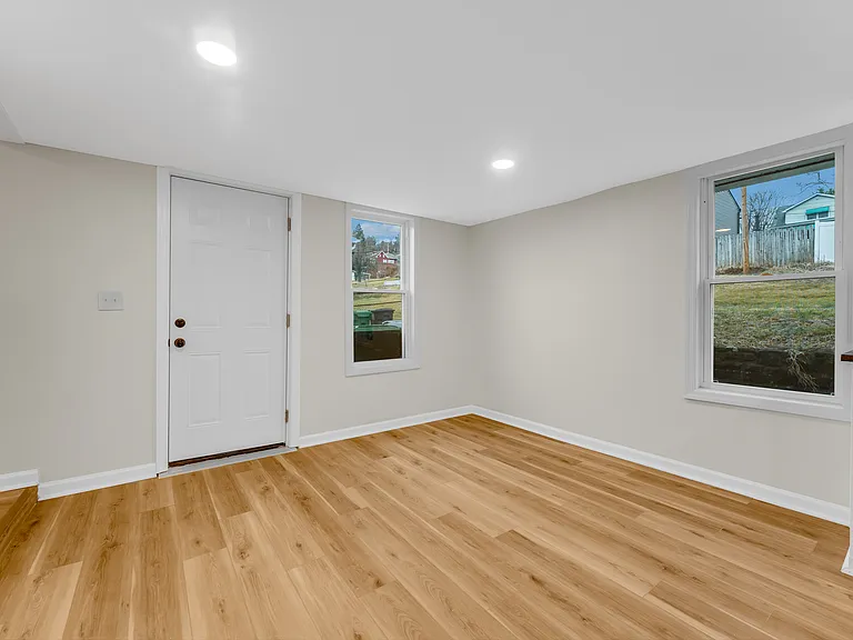 1251 Richwood Ave — Photo 20