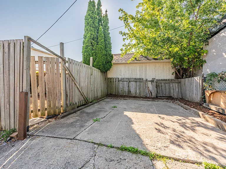 482 Whitmore Ave — Photo 29