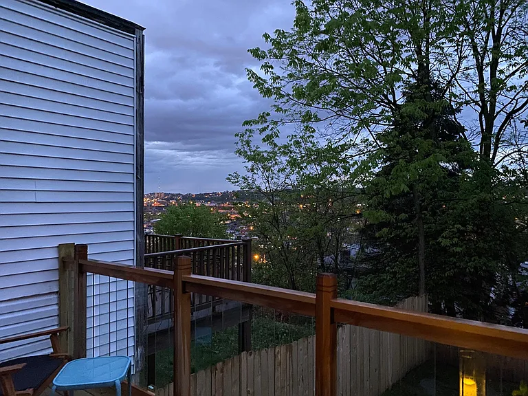 2621 Stella St — Photo 3