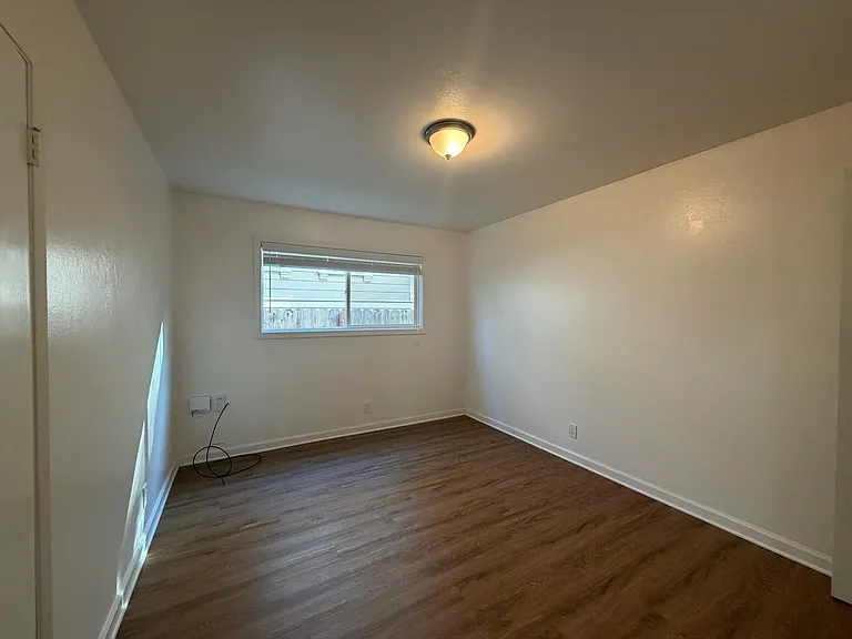 2210 San Jose Ave — Photo 5