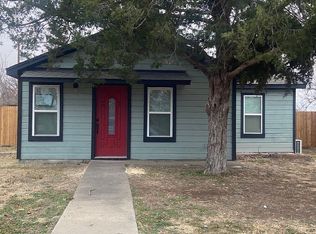 1102 Park Ave, Panhandle, TX 79068