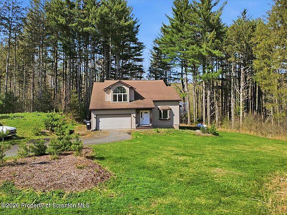3rd image of 381 Goose Pond Rd