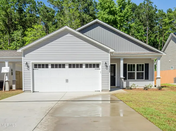 1151 Dan Owen Drive, Hampstead, NC 28443