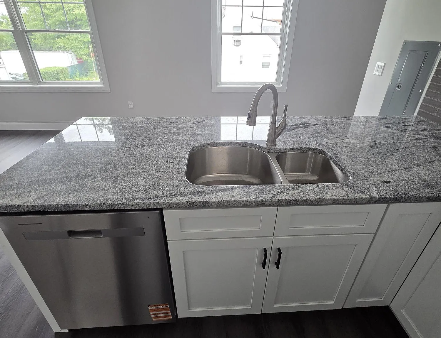 1 bed, 640 sqft, $2,700 — Photo 4