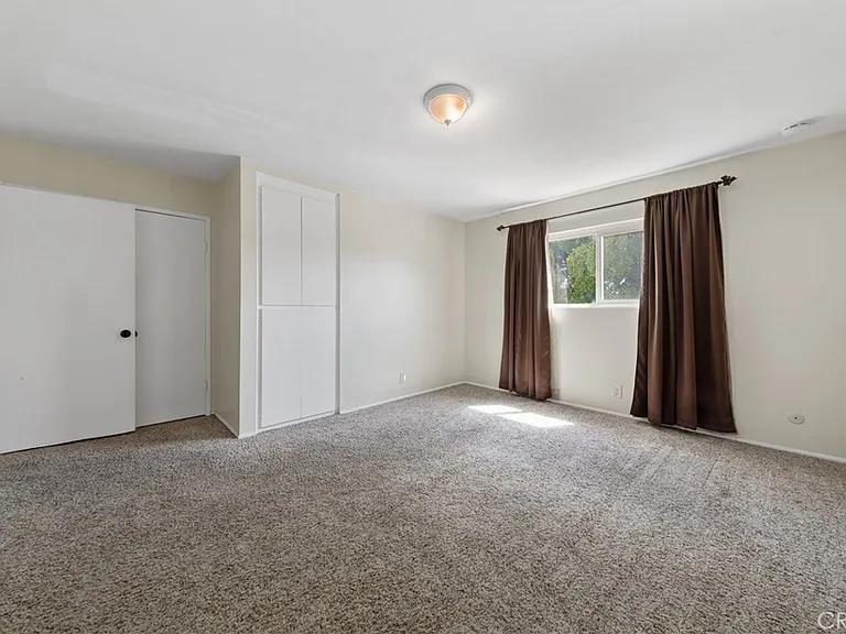 806 E 4th Ave #9 — Photo 19