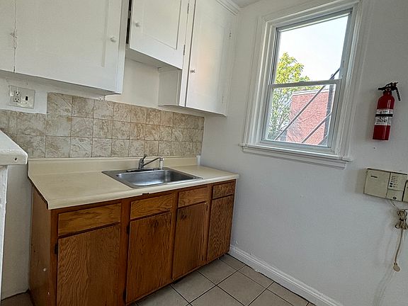2nd image of 100 E 28th St APT A