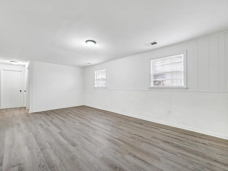 4539 Pennsylvania Ave NE — Photo 15