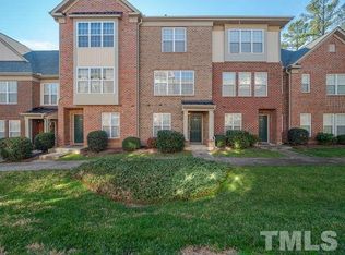 9908 Kedzie Ct, Raleigh, NC 27617