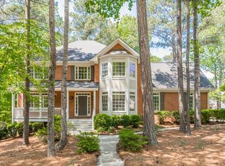 174 Colonial Dr, Woodstock, GA 30189