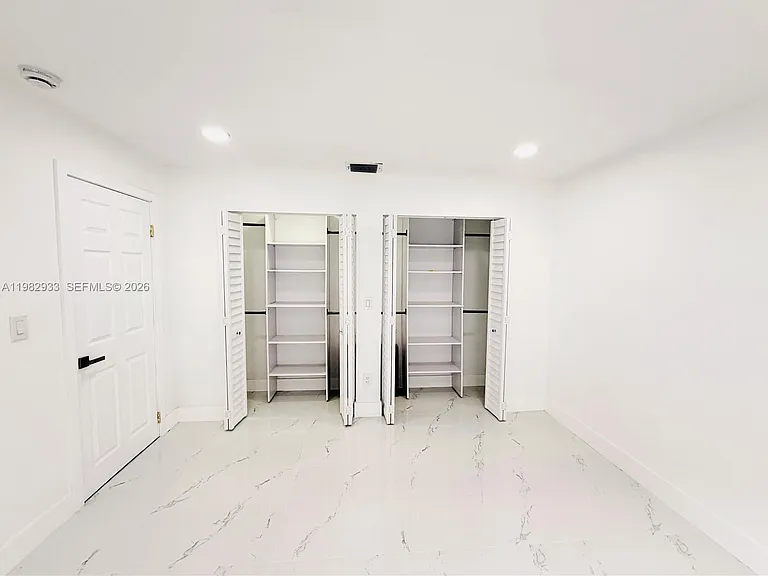 3354 NW 50th St #3 — Photo 11