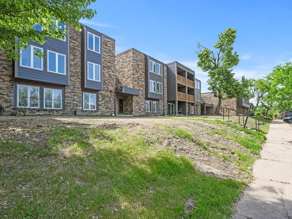 450 Ford Rd Unit 319, Saint Louis Park, MN 55426
