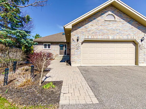 301 Carnegie Ave #14, Peterborough, ON K9L 0B3