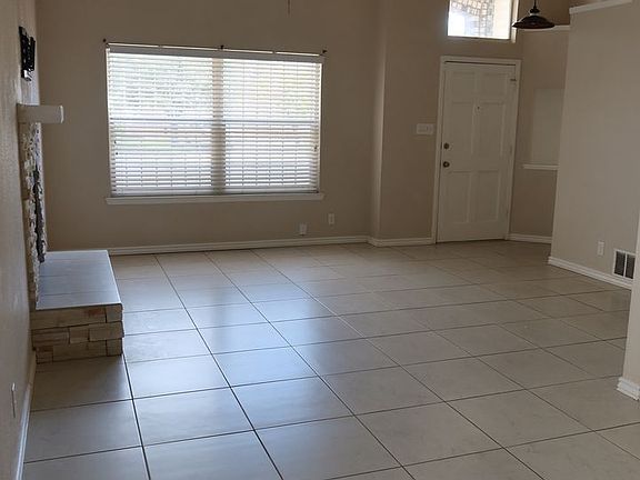 3rd image of 11517 Cree Ct