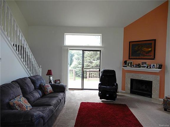 4th image of 5224 Country Wood Ln