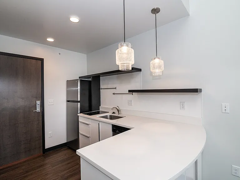 3033 N Downing St — Photo 42