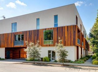 636 NE Knott St, Portland, OR 97212