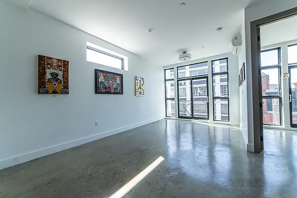 Rented by Nooklyn NYC LLC | media 27