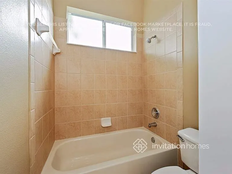 22744 Robins Nest Ct — Photo 17
